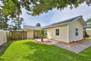 2104 W POWHATAN AVENUE, Tampa, FL 33603