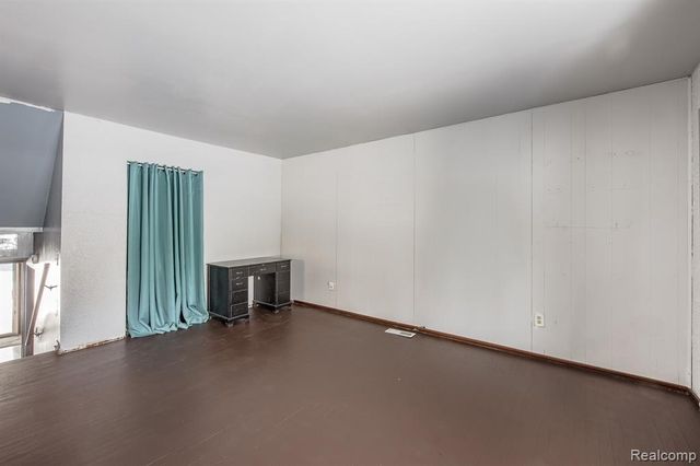 8670 N Eston Road, Clarkston, MI 48348