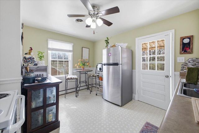 2219 Langdon RD, Roanoke, VA 24015