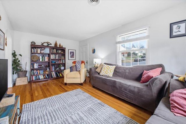 2219 Langdon RD, Roanoke, VA 24015