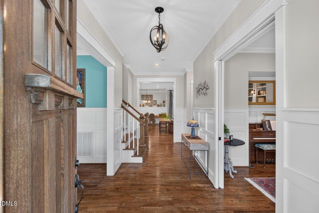 305 E Winmore Avenue, Chapel Hill, NC 27516
