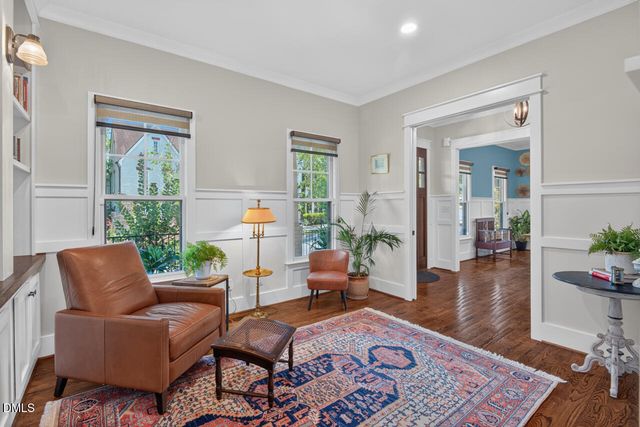 305 E Winmore Avenue, Chapel Hill, NC 27516