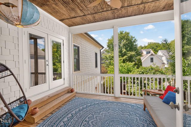 305 E Winmore Avenue, Chapel Hill, NC 27516