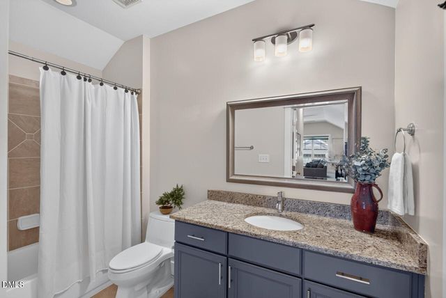305 E Winmore Avenue, Chapel Hill, NC 27516