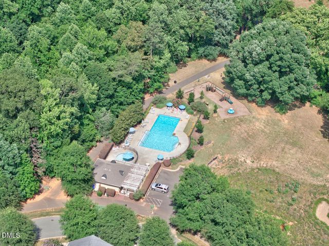 305 E Winmore Avenue, Chapel Hill, NC 27516