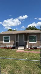 332 Stockton ST, North Fort Myers, FL 33903