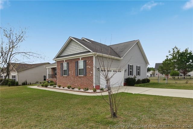 417 Bellgrove Drive, Hope Mills, NC 28348