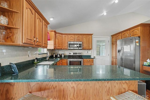 18292 Salem School Road, Farmington, MO 63640
