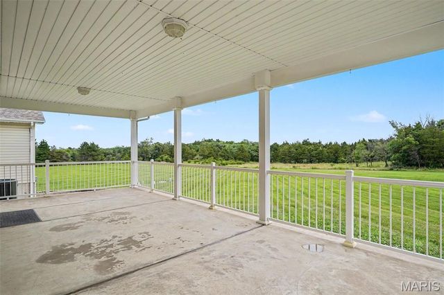 18292 Salem School Road, Farmington, MO 63640