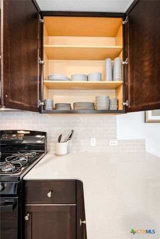 175 Amber Glen, San Marcos, TX 78656