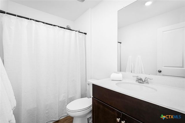 175 Amber Glen, San Marcos, TX 78656