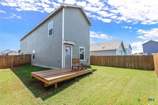 175 Amber Glen, San Marcos, TX 78656