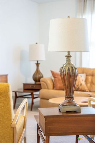 175 Amber Glen, San Marcos, TX 78656