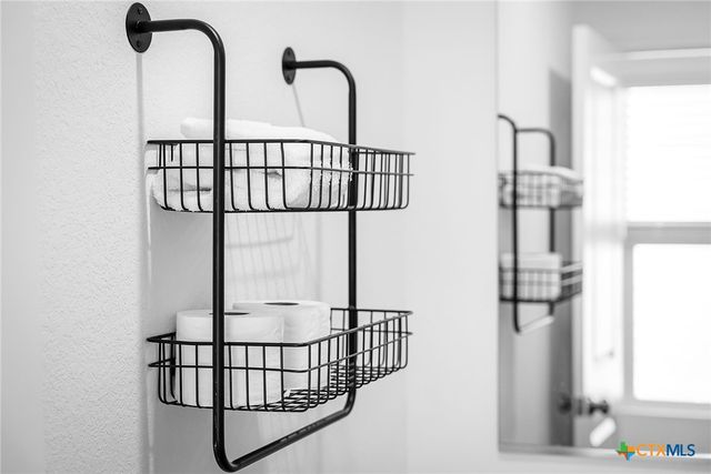 175 Amber Glen, San Marcos, TX 78656