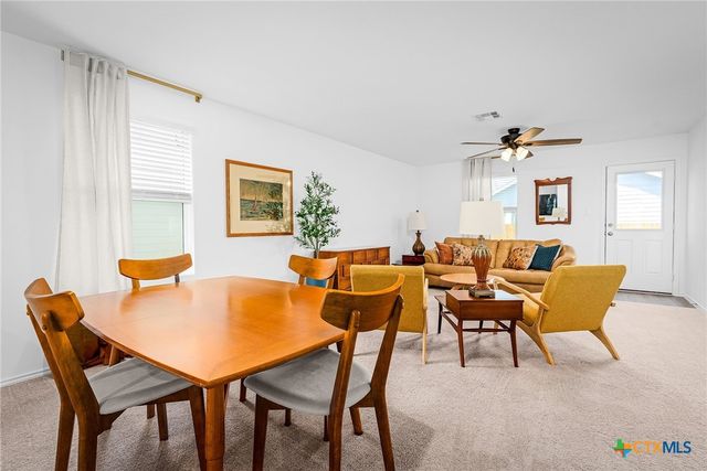 175 Amber Glen, San Marcos, TX 78656