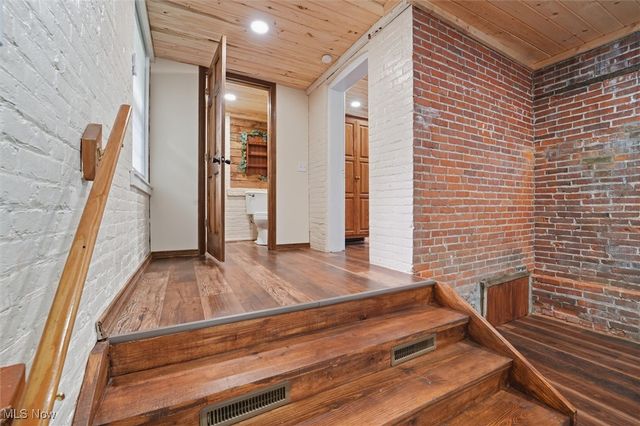 613 Sherman Street, Geneva, OH 44041