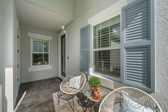 10169 LAKE WALES CIRCLE, Sarasota, FL 34241