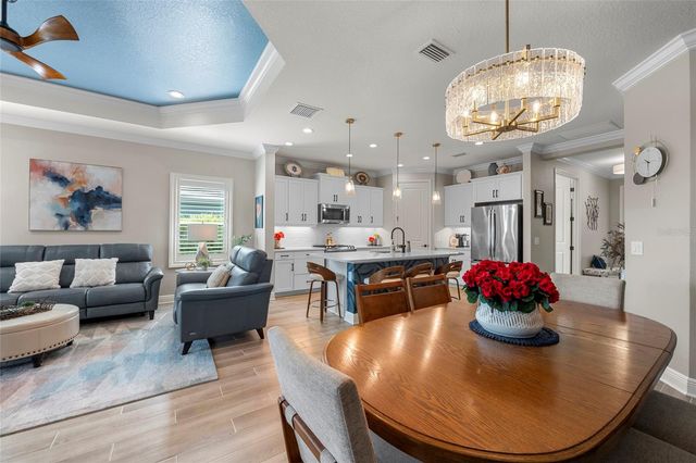 10169 LAKE WALES CIRCLE, Sarasota, FL 34241