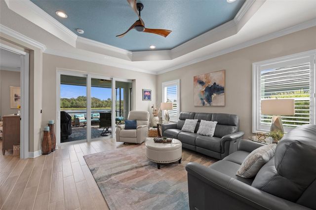 10169 LAKE WALES CIRCLE, Sarasota, FL 34241