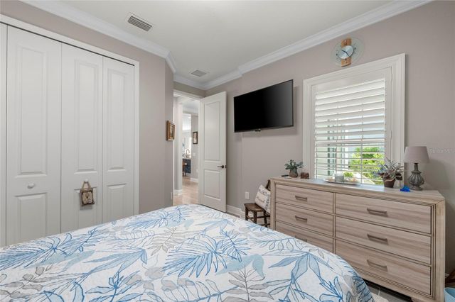 10169 LAKE WALES CIRCLE, Sarasota, FL 34241