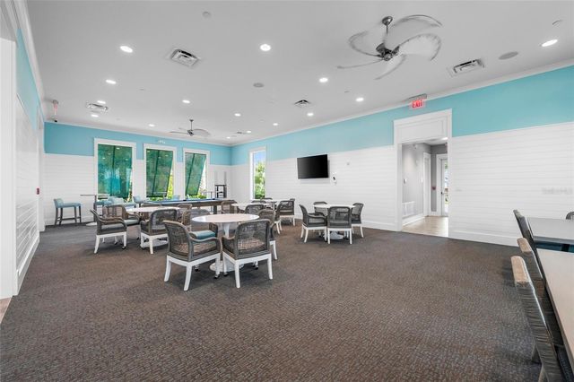 10169 LAKE WALES CIRCLE, Sarasota, FL 34241