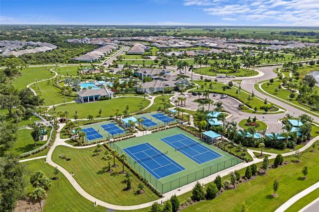 10169 LAKE WALES CIRCLE, Sarasota, FL 34241