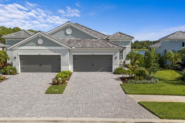 10169 LAKE WALES CIRCLE, Sarasota, FL 34241