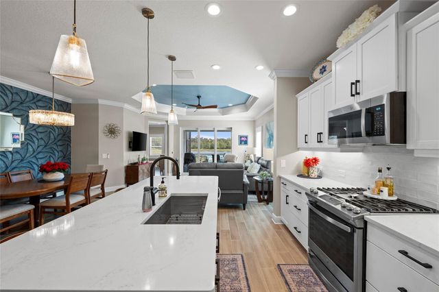 10169 LAKE WALES CIRCLE, Sarasota, FL 34241