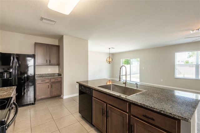 7486 TUSCAN BAY CIRCLE, Wesley Chapel, FL 33545
