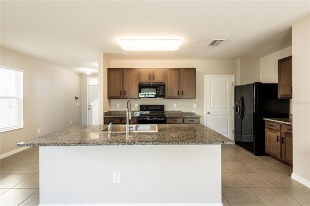 7486 TUSCAN BAY CIRCLE, Wesley Chapel, FL 33545