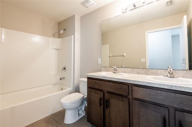 7486 TUSCAN BAY CIRCLE, Wesley Chapel, FL 33545