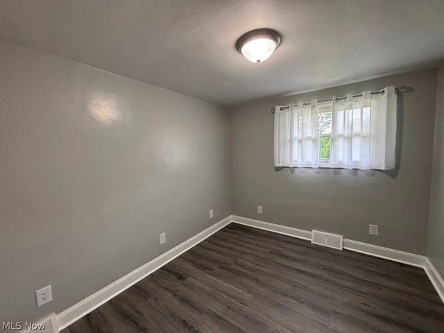 213 St. Ann Way, Weirton, WV 26062