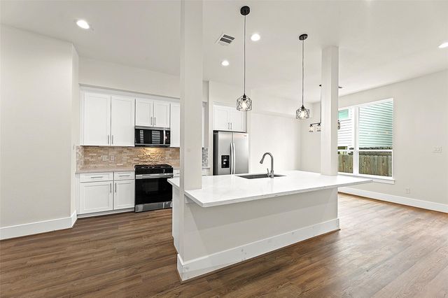 1803 Palmetto Landing Drive, Houston, TX 77009