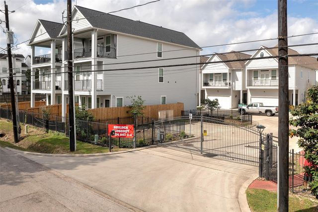 1803 Palmetto Landing Drive, Houston, TX 77009