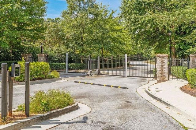 2757 Keystone Avenue, Lithonia, GA 30058