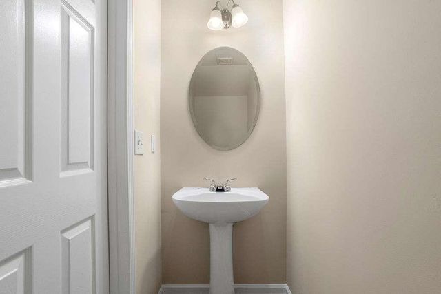 2757 Keystone Avenue, Lithonia, GA 30058