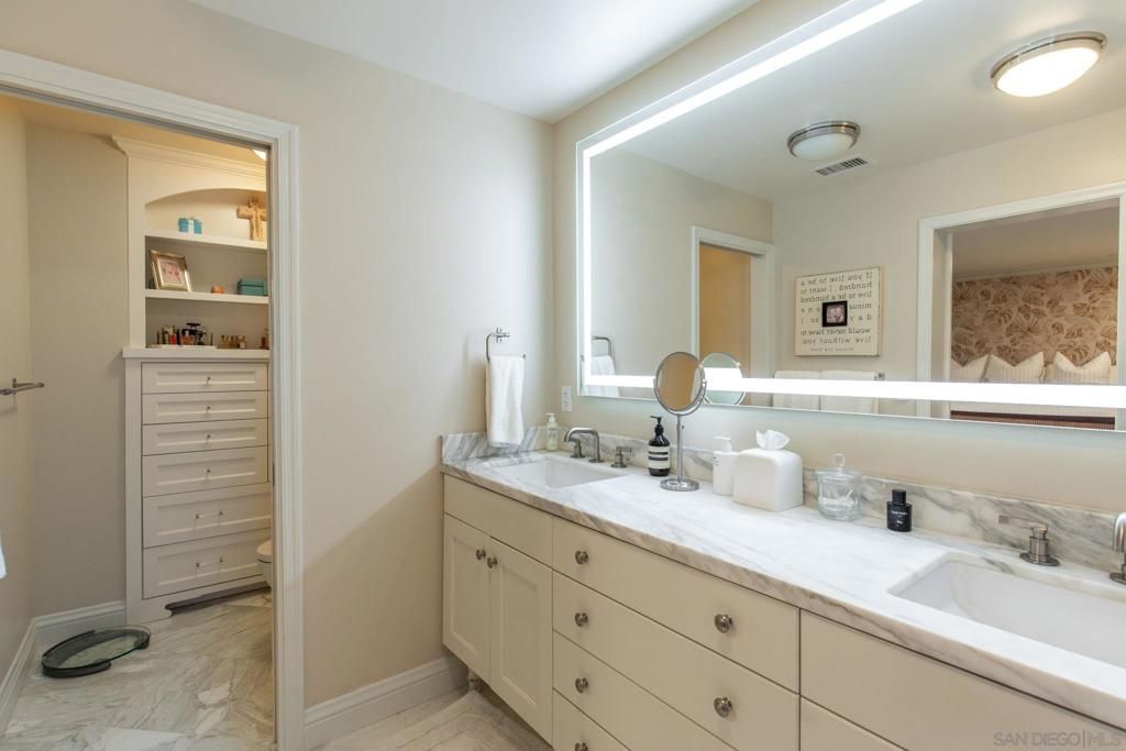 Image 25 of property listing at 3618 Fenelon, San Diego, CA 92106