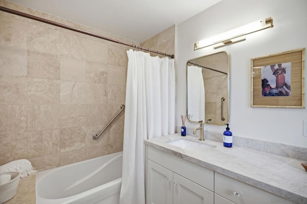 Image 32 of property listing at 3618 Fenelon, San Diego, CA 92106