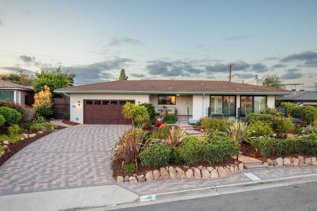 Image 4 of property listing at 3618 Fenelon, San Diego, CA 92106