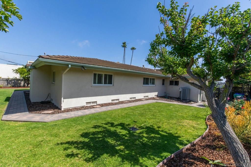 Image 53 of property listing at 3618 Fenelon, San Diego, CA 92106