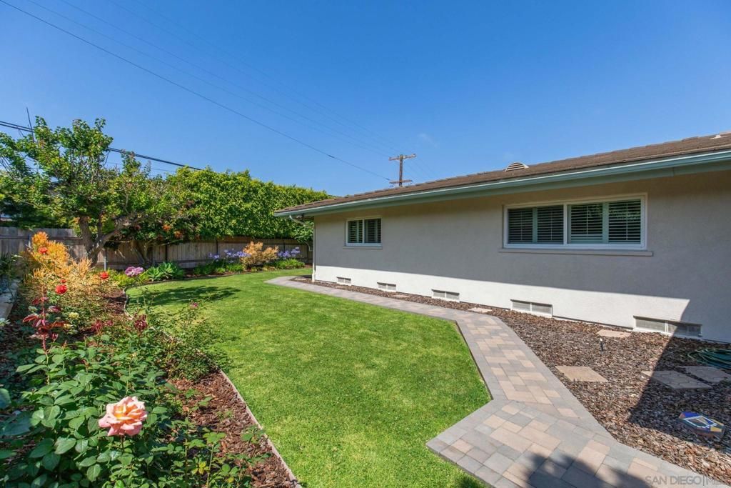 Image 54 of property listing at 3618 Fenelon, San Diego, CA 92106