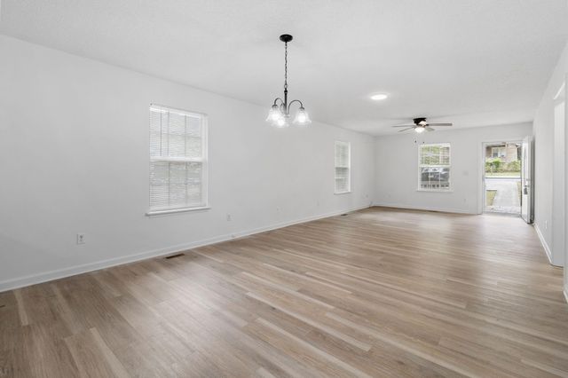 2121 Davenport Street, Chattanooga, TN 37406