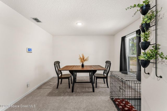 3373 Navajo Avenue SW, Palm Bay, FL 32908