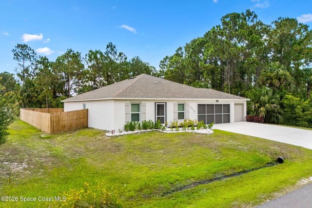 3373 Navajo Avenue SW, Palm Bay, FL 32908