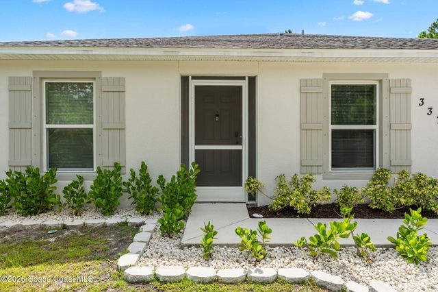 3373 Navajo Avenue SW, Palm Bay, FL 32908