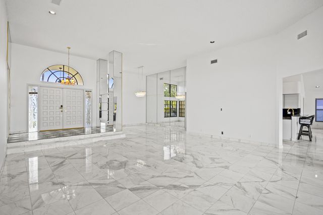 10747 Stonebridge Boulevard, Boca Raton, FL 33498