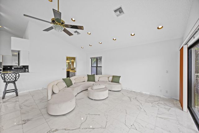 10747 Stonebridge Boulevard, Boca Raton, FL 33498