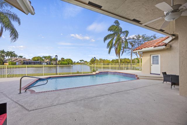 10747 Stonebridge Boulevard, Boca Raton, FL 33498
