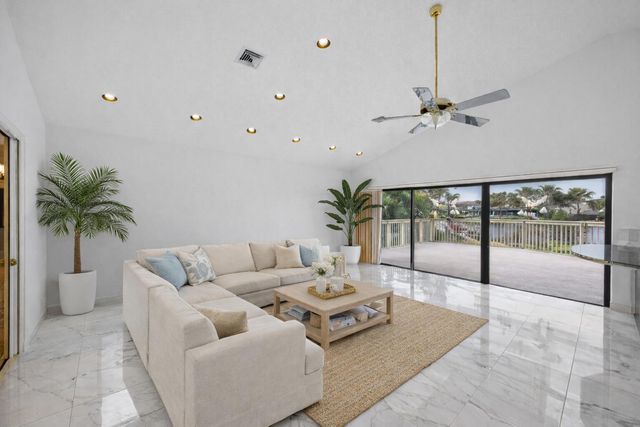 10747 Stonebridge Boulevard, Boca Raton, FL 33498