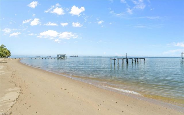 2401 N Shore DR, Smithfield, VA 23430